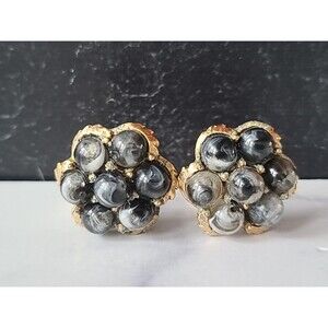Floral Clip-on Earrings Vintage